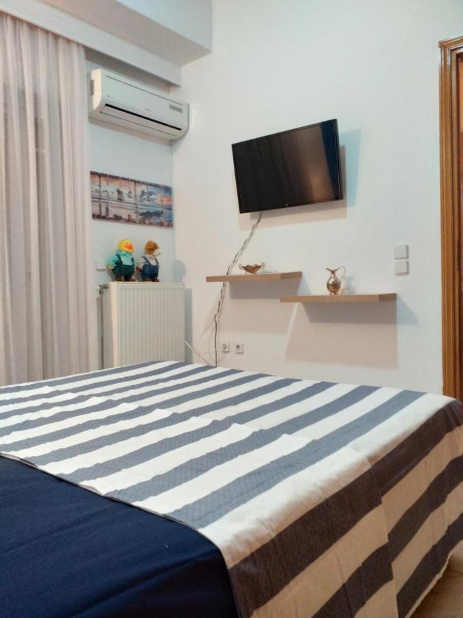 Blue & White Maisonette Over The Sea Near Sounio Sounion Luaran gambar